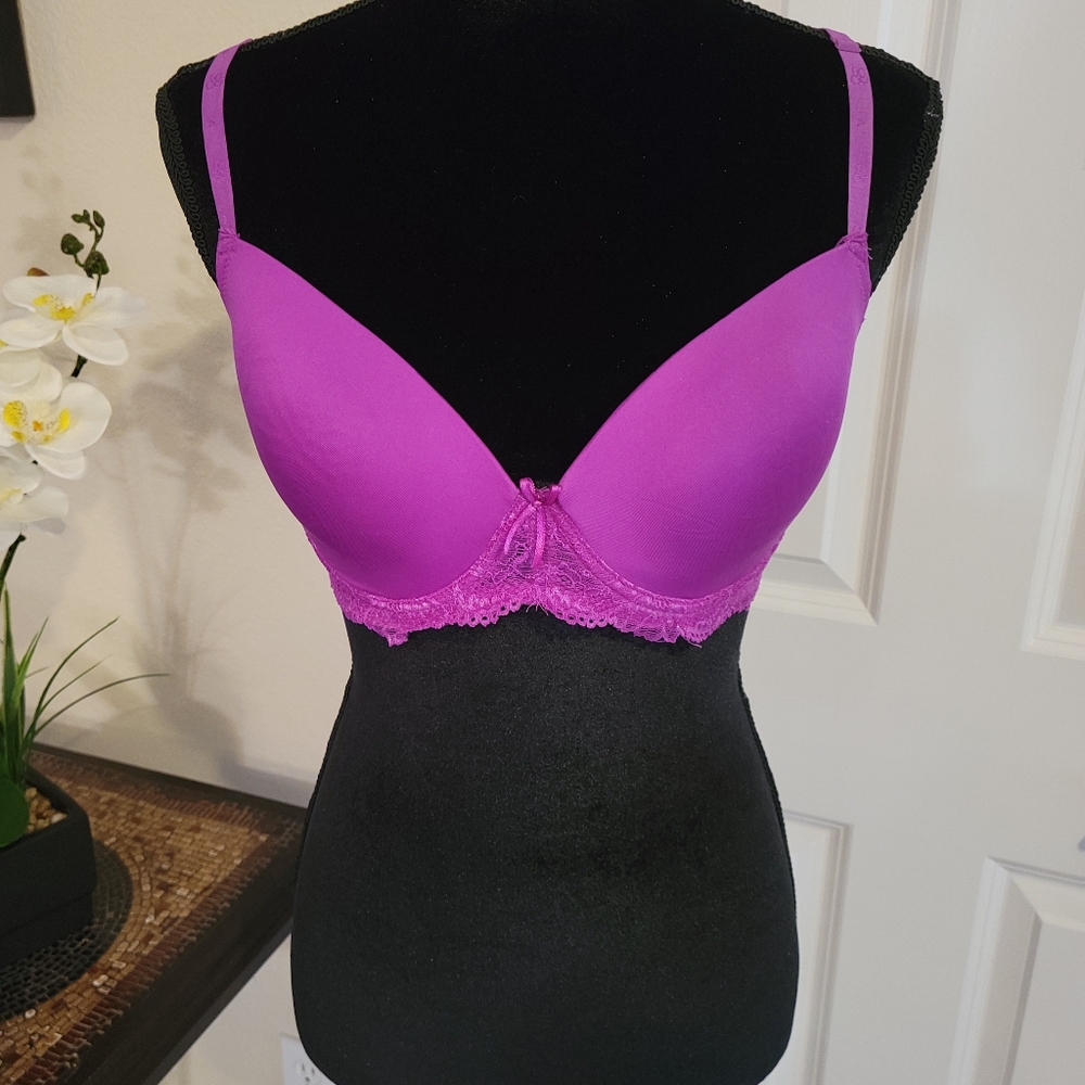 SOLD Gorgeous Fushia Jessica Simpson Racerback Bra 34D SOLD